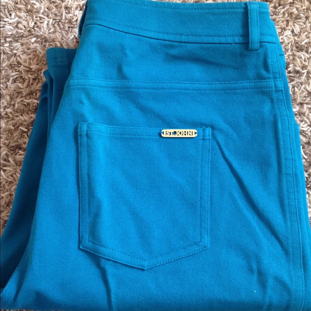 ST. JOHN YELLOW LABEL turquoise color pants size 8